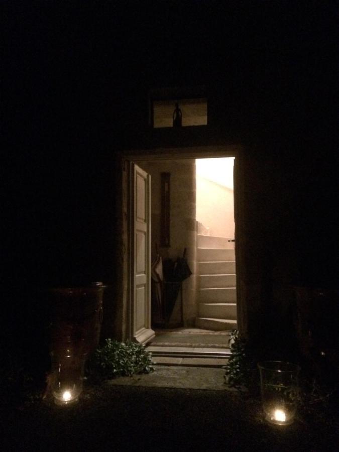 Logis De La Touche Bed & Breakfast Saint-Hilaire-des-Loges Exterior photo